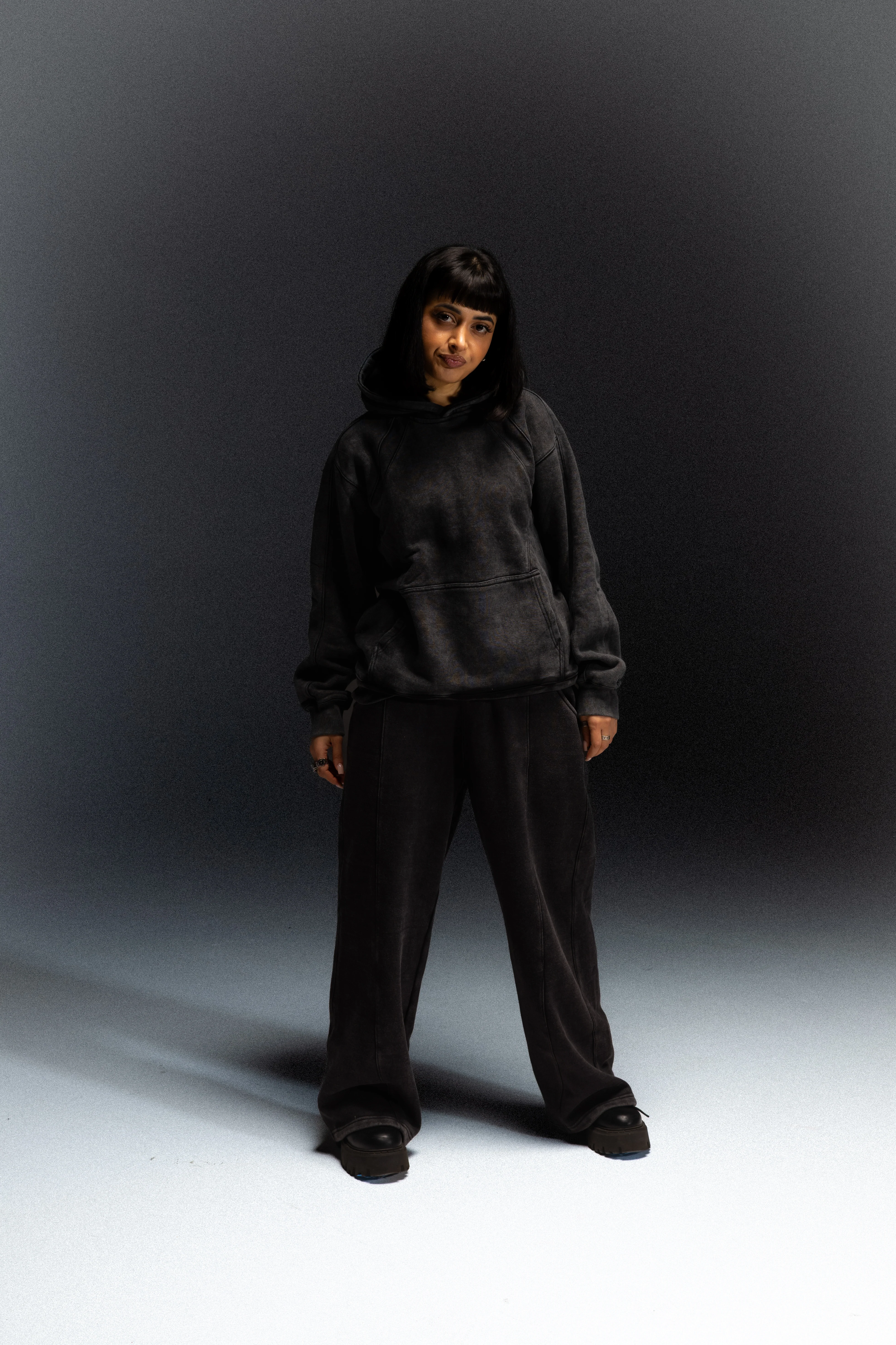 Graphite Washed Boxy Basic Hoodie - Image 2