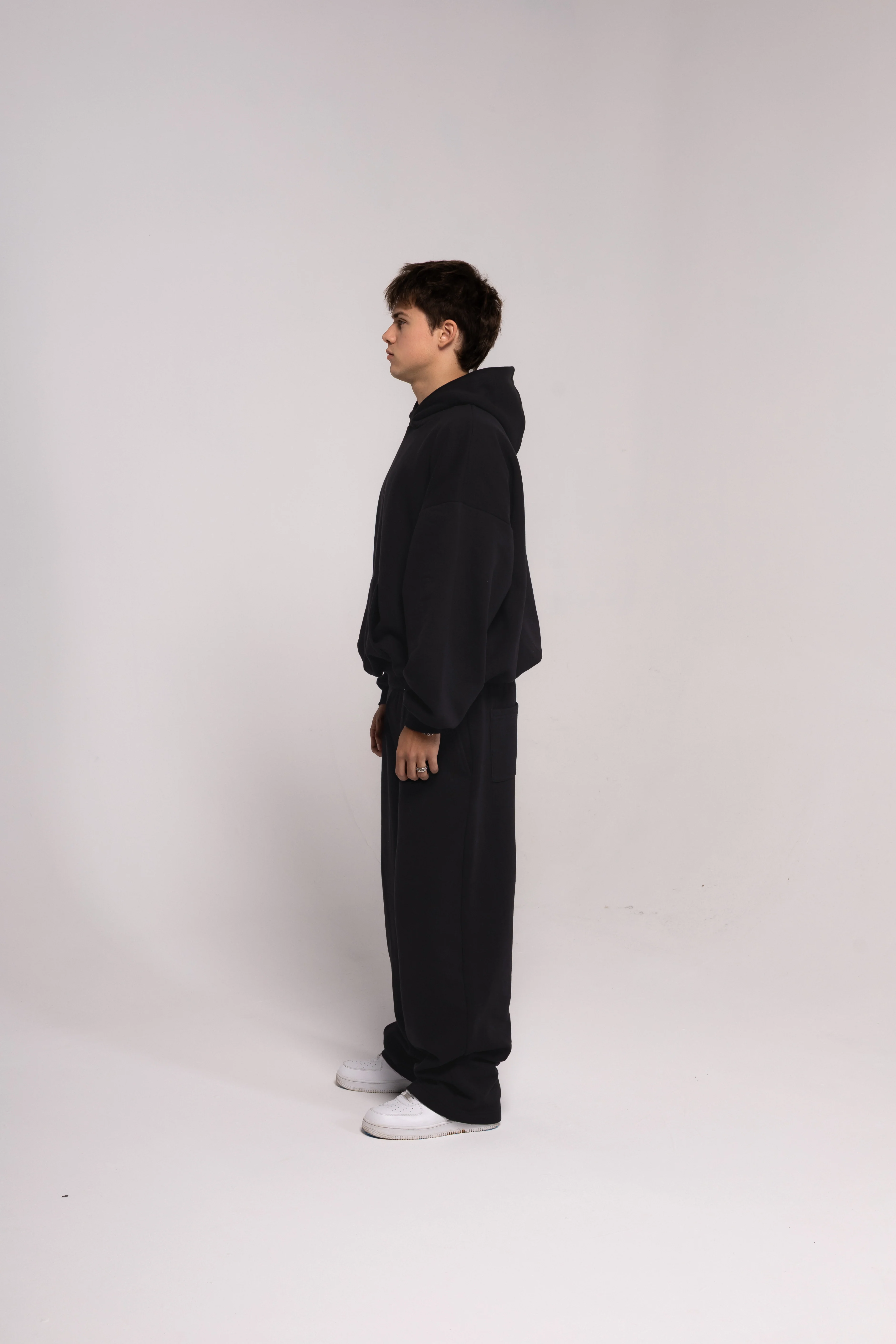 Noir Basic Baggy Hoodie - Image 5