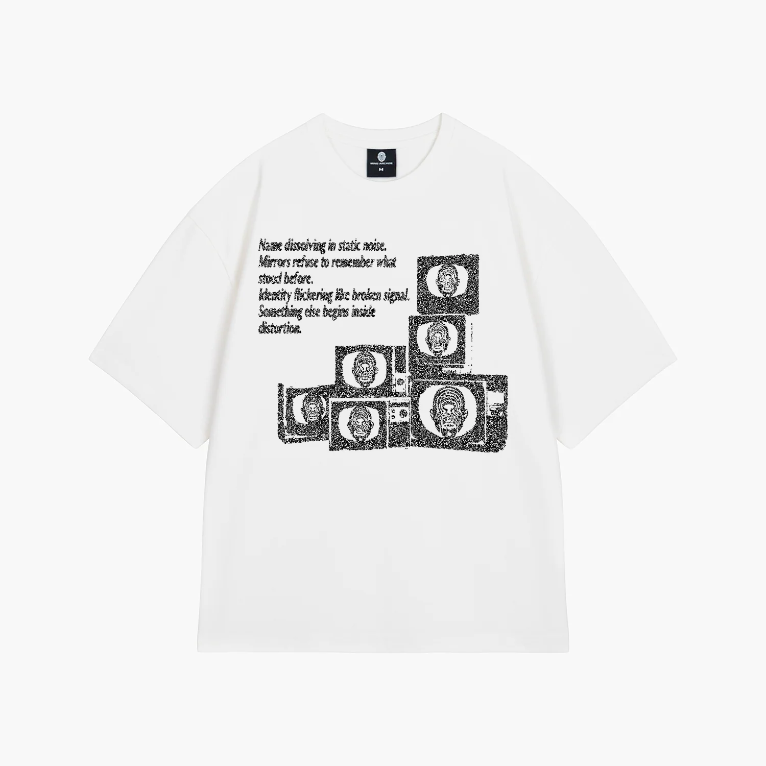 T-shirty